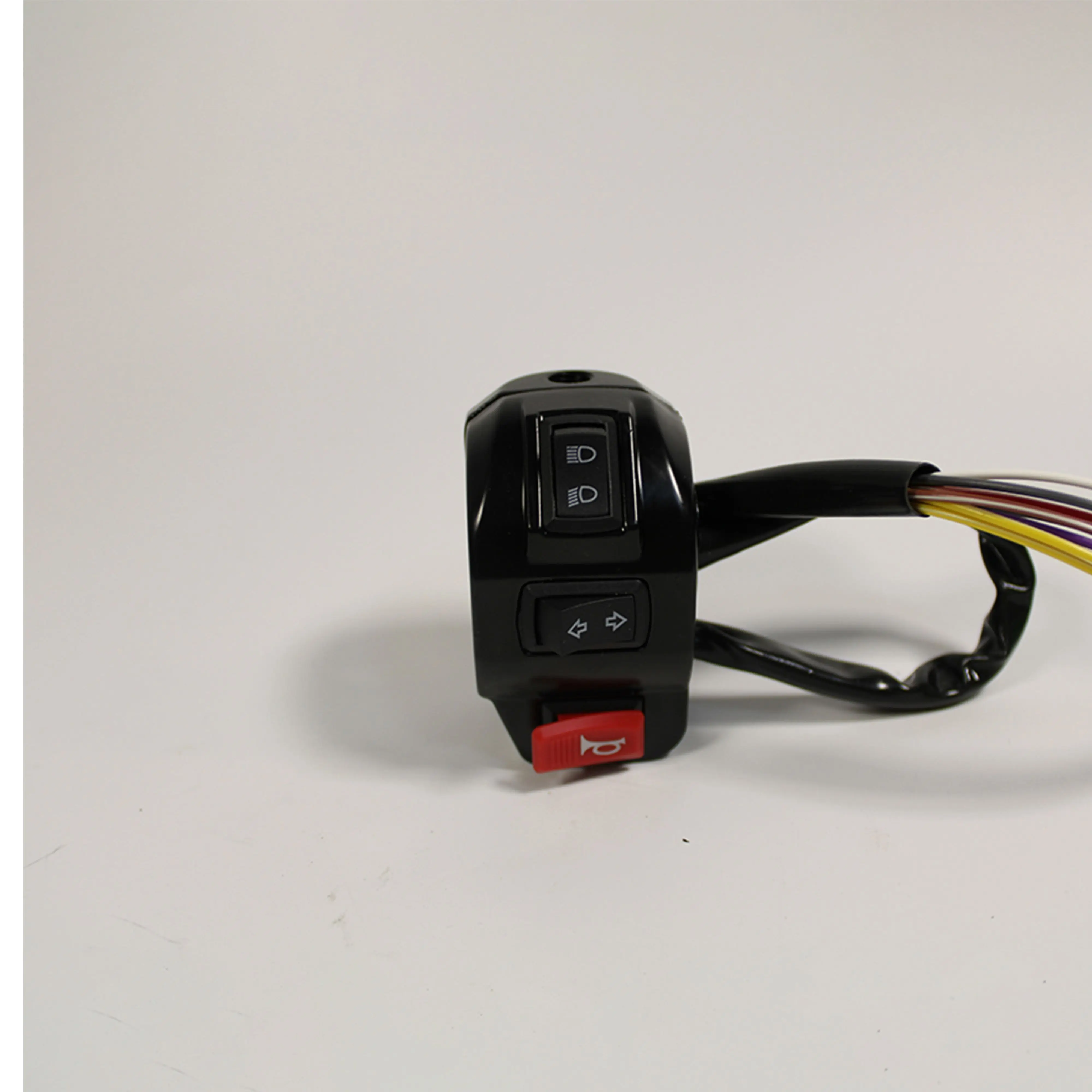 Motorcycle Spare Part Full Set Motorcycle Handlebar Handle Switch Waterproof Motorbike Horn Turn Signal Headlight Button