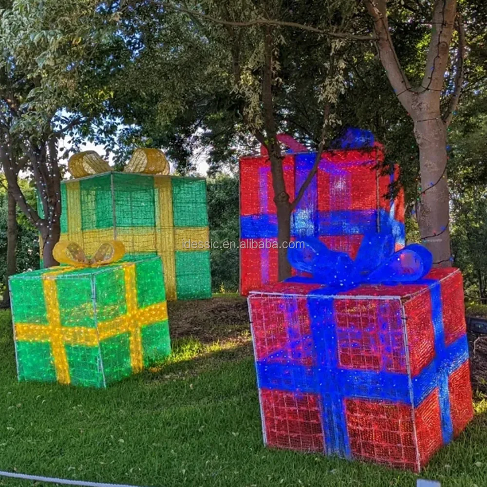 Outdoor stack of gift boxes presents Christmas 3D motif light for shopping center holiday decoration