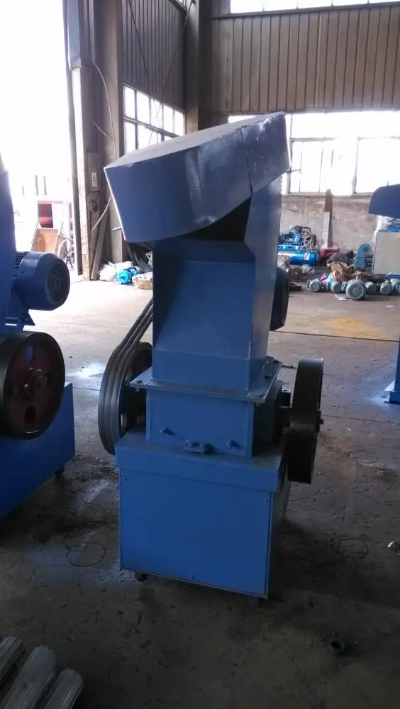 Yanfeng small recycled scrap crusher/grinder machine waster plastic chipper