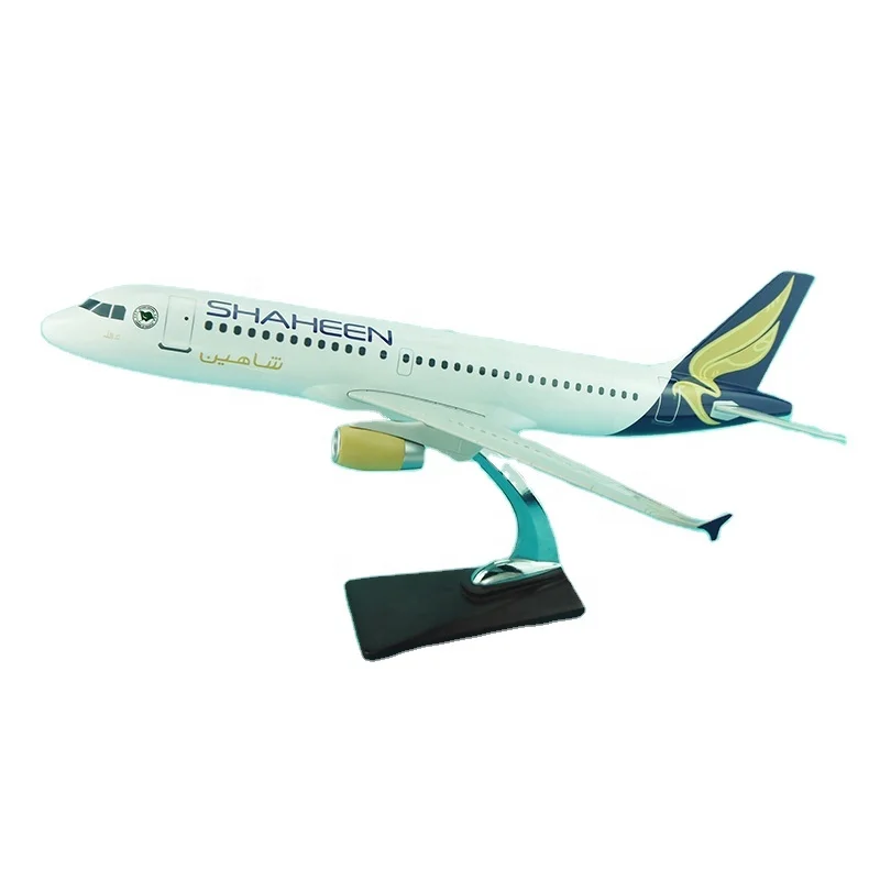 Airbus A319 1/100 33 8 см полимерная