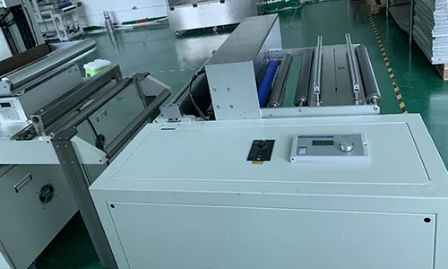 unwinding machine.jpg