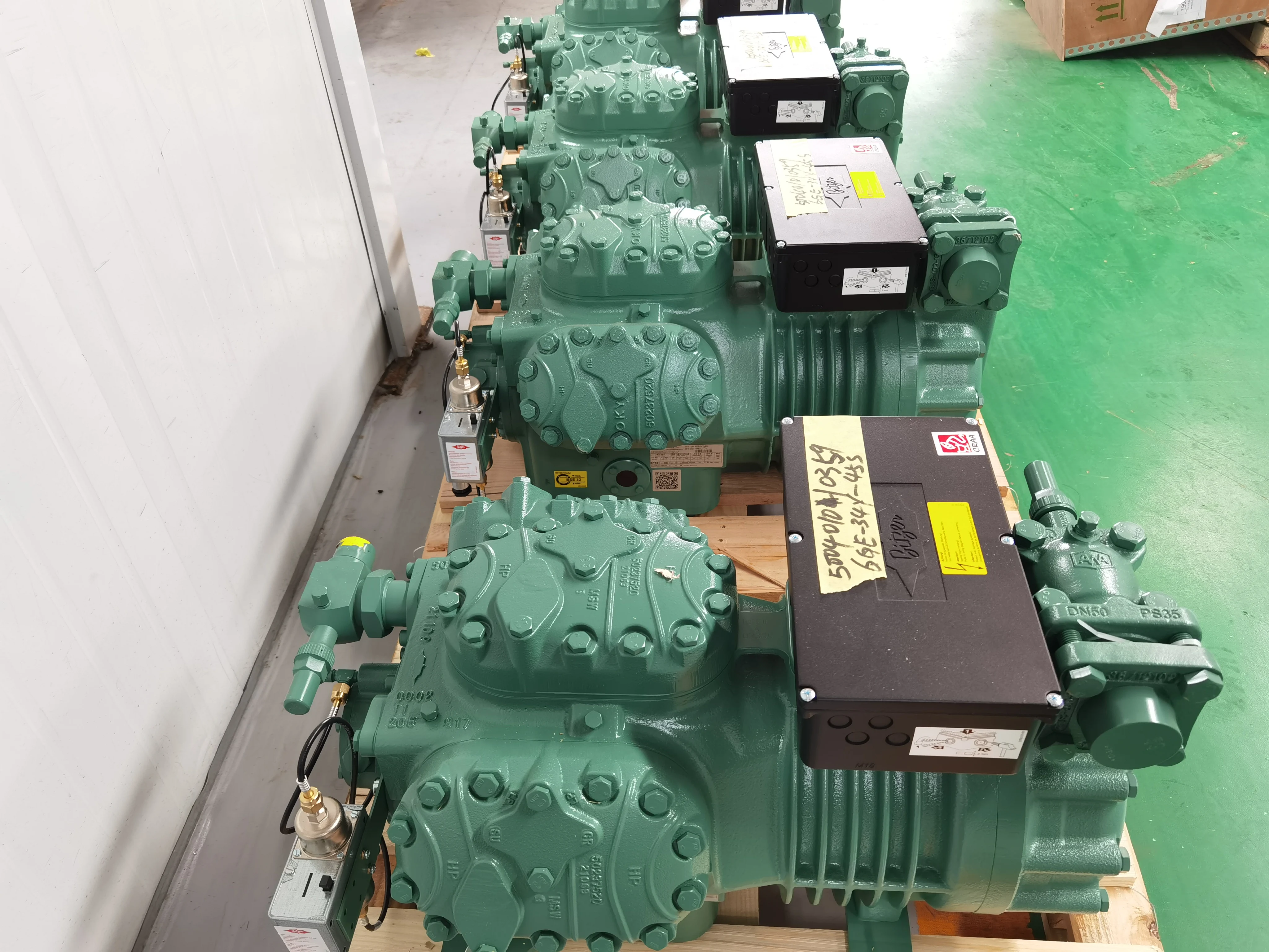 Система смазки Bitzer 2GES-2Y-40S, одноступенчатый возвратно-поступательный компрессор для холодильника