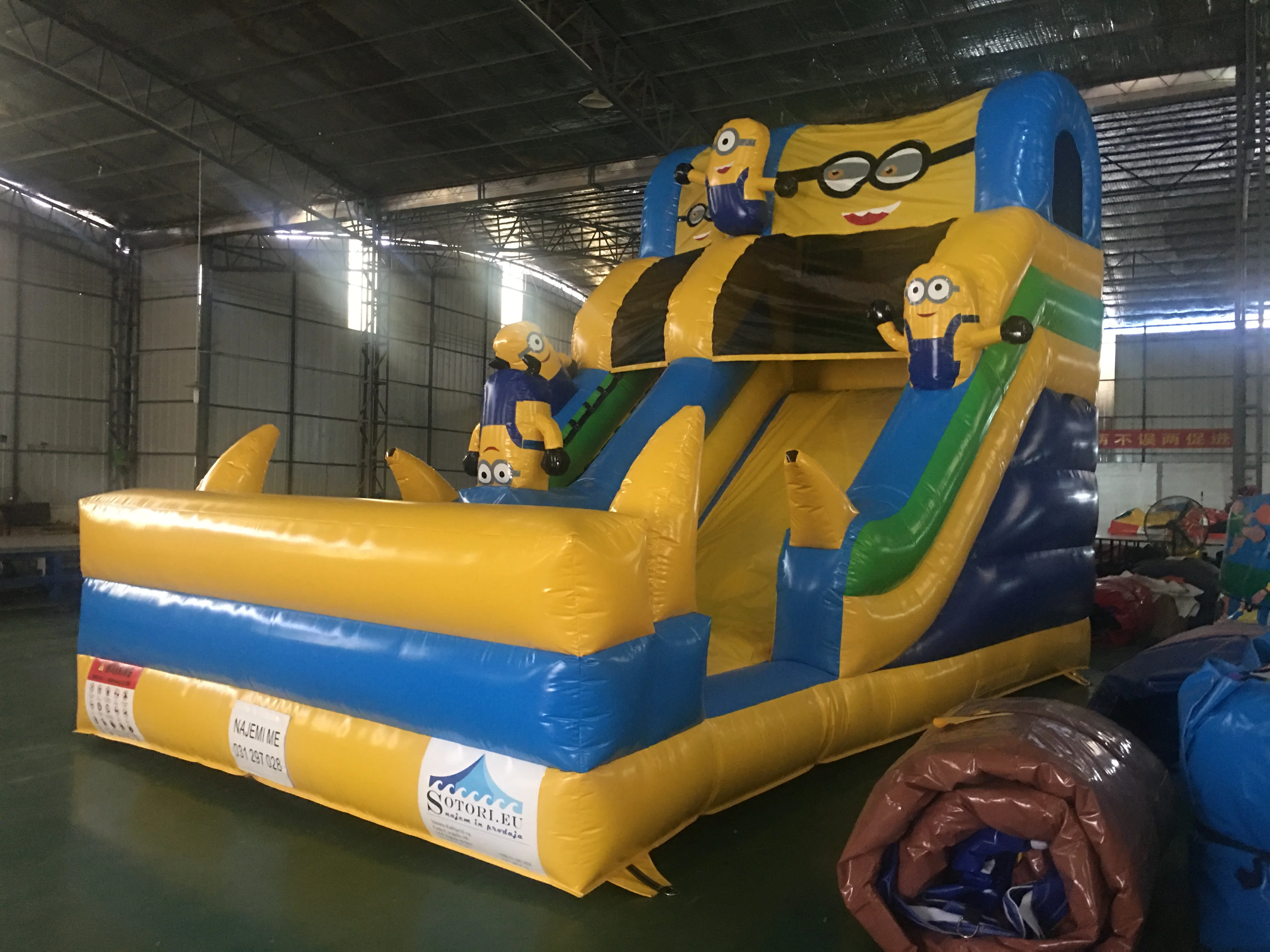 The Latest Cartoon Yellow Inflatable Slide