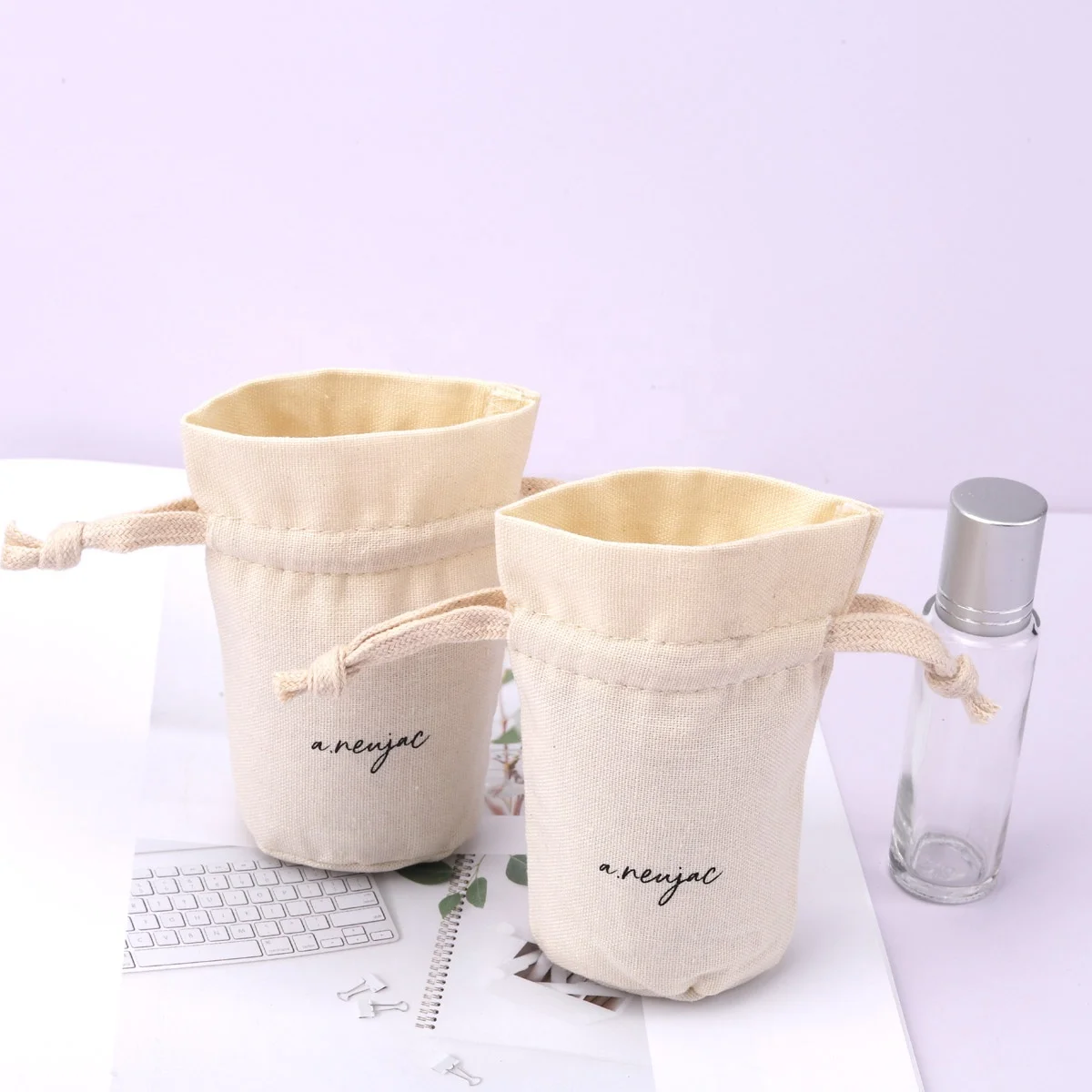 Custom Logo Printed Round Bottom Cotton Linen Gift Jewelry Pouch Drawstring Cotton Dust Candle Bag
