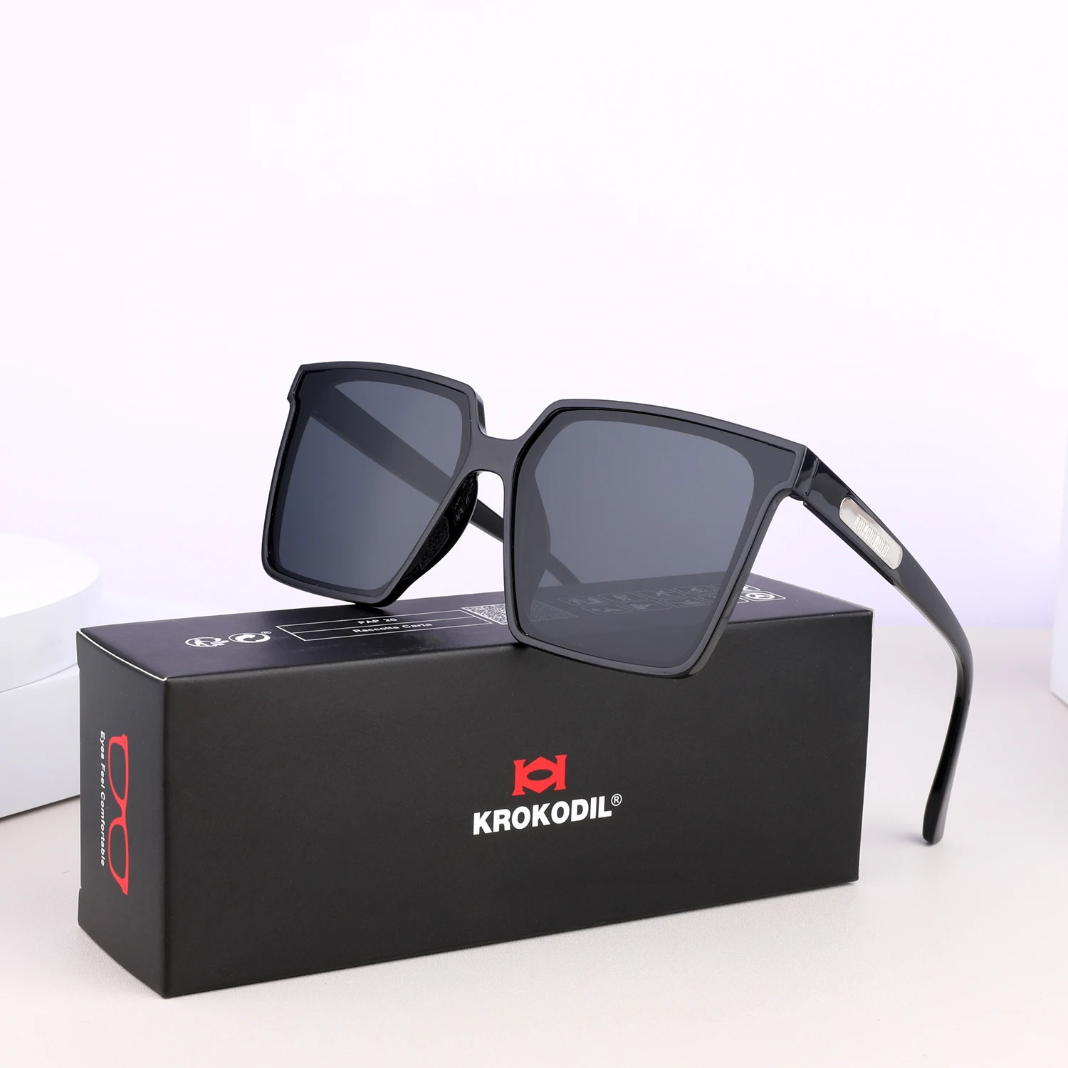 Korean web red square frame 2024 new big frame sunglasses summer tide sunscreen travel sunglasses UV protection wholesale