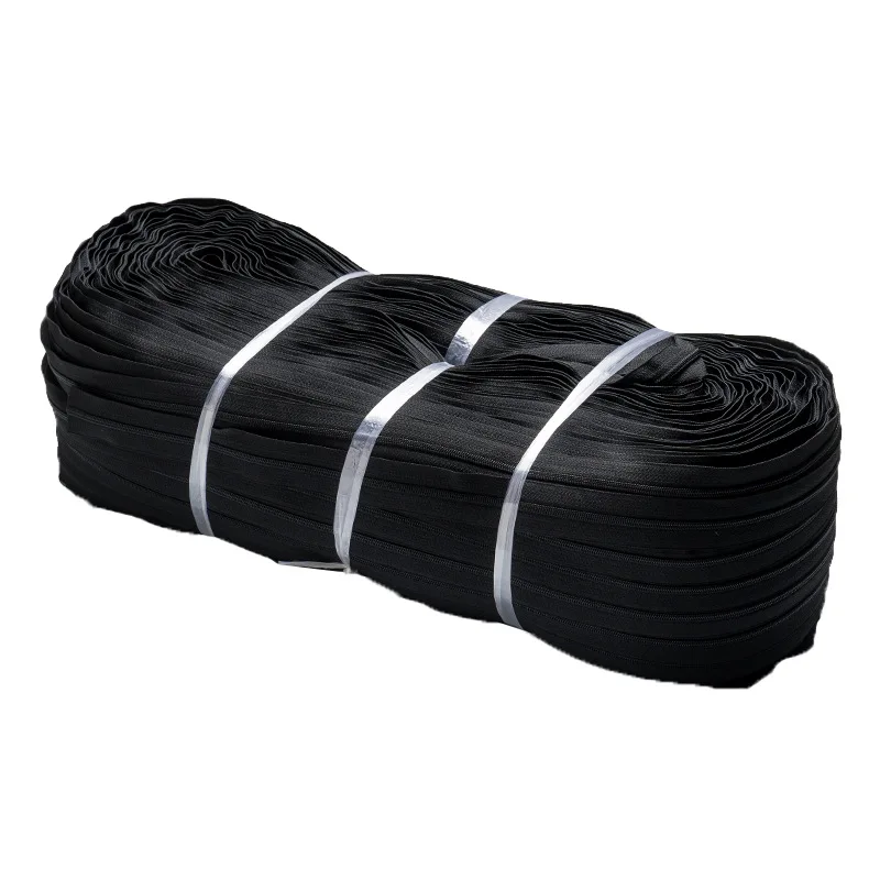 Wholesale Factory Price NO.5 NO.7 Raw White Raw Black Nylon Zipper Coil  5# 7# Long Chain  For Garments 5 nylon zipper by roll