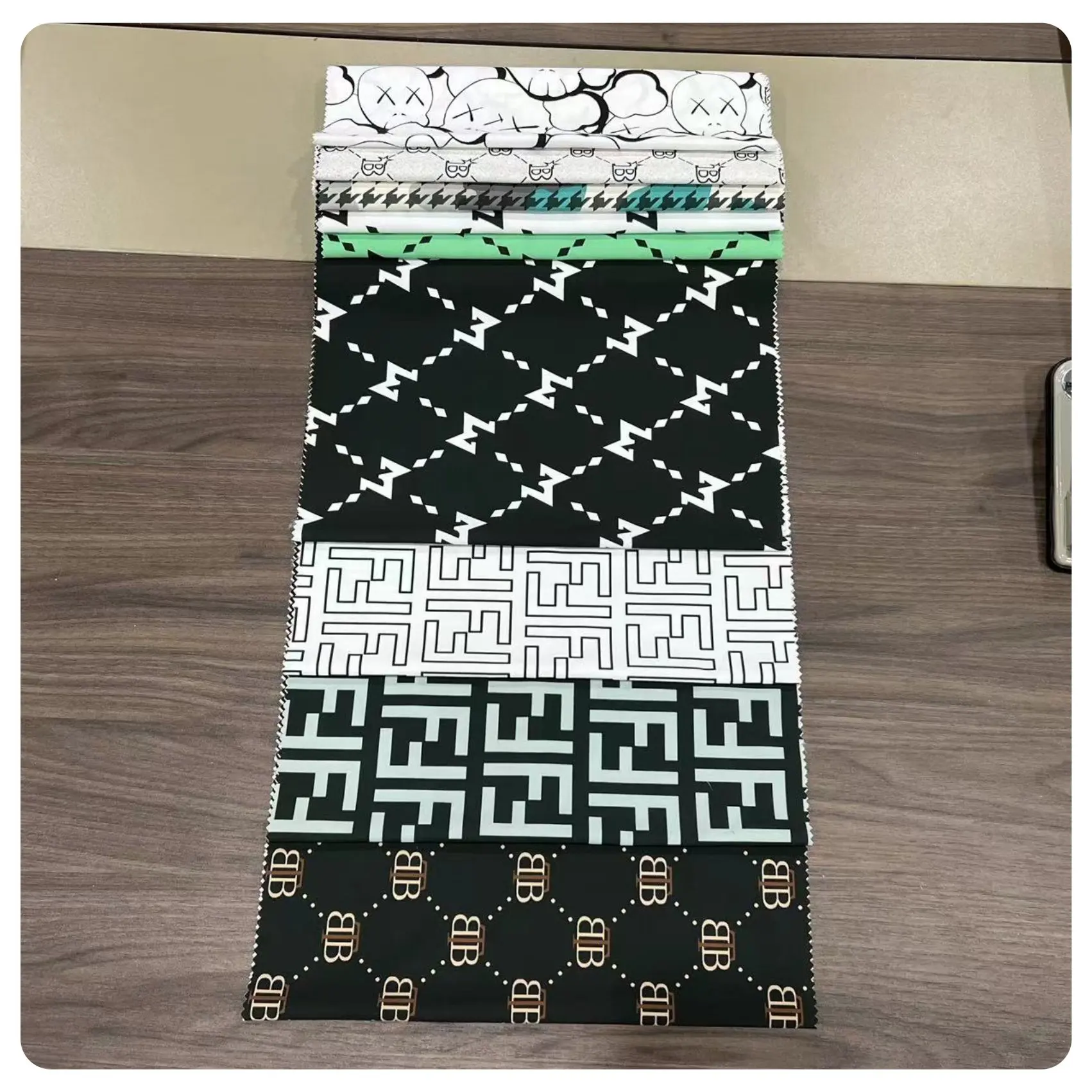 T400 High Quality waterproof outdoor clothes  jacket wind coat Small Oxford with TPU or PU or PTFE coated