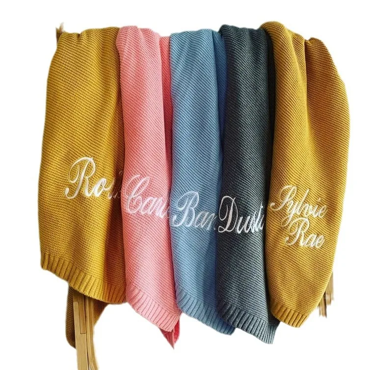 Mia Factory Custom Personalized Embroidered Soft Knit Cotton Blanket Low MOQ Newborn Baby Gift 200tc Solid Festival Bedding