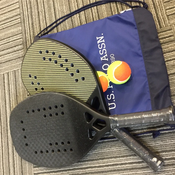 China factory Soft Carbon Fiber Tennis Racket Cheap Price With PU Overgrip Handle