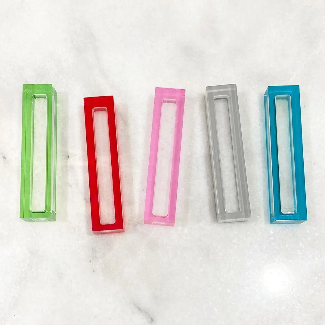 Multicolor Acrylic Judaica mezuzah case gift Factory Custom Jewish Lucite mezuzah Modern present Judaism scroll holder Waterdale