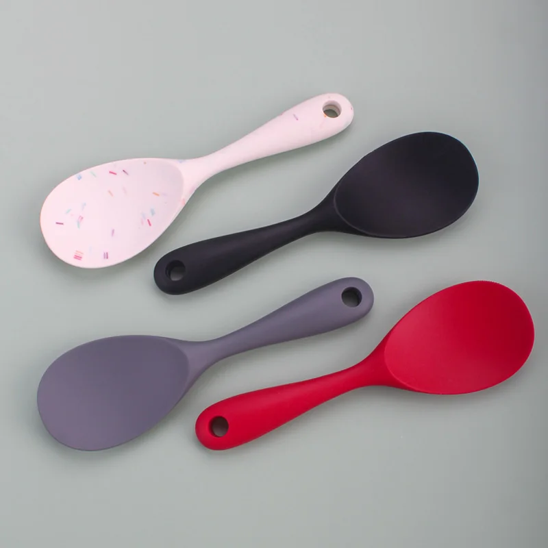  New 2021 baby spoon Heat-resistant food grade