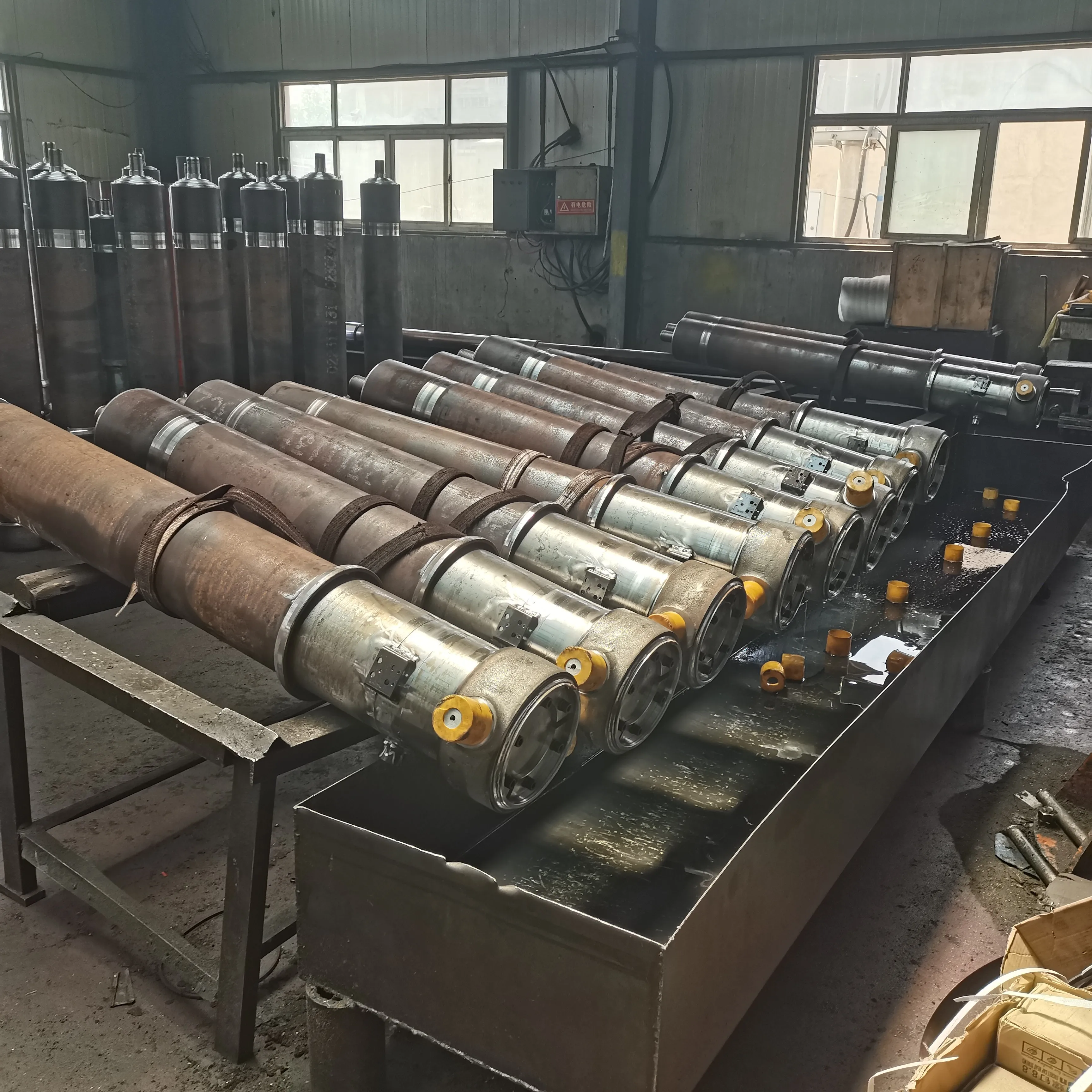 Wholesale of mechanical engineering oil cylinder manufacturers for heavy-duty hydraulic oil cylinder dump trucks