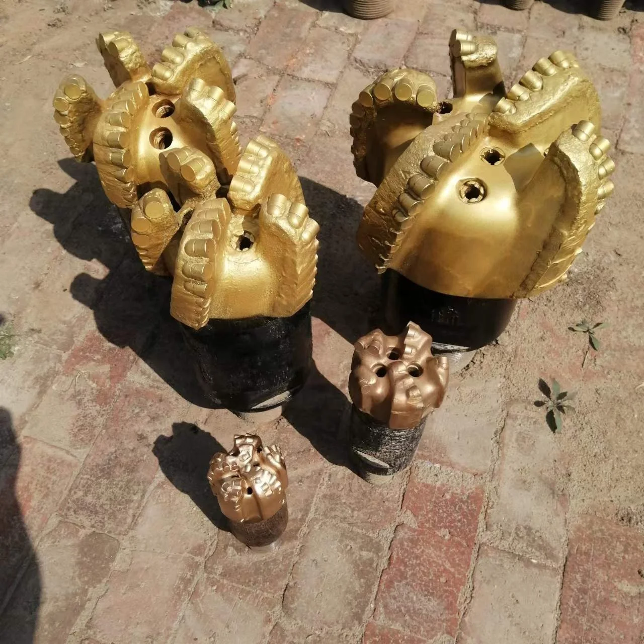 Популярные нефтяные сверла, Алмазный сердечник, буровое долото для бурения скважин, матричный корпус, буровое долото с кнопкой PDC