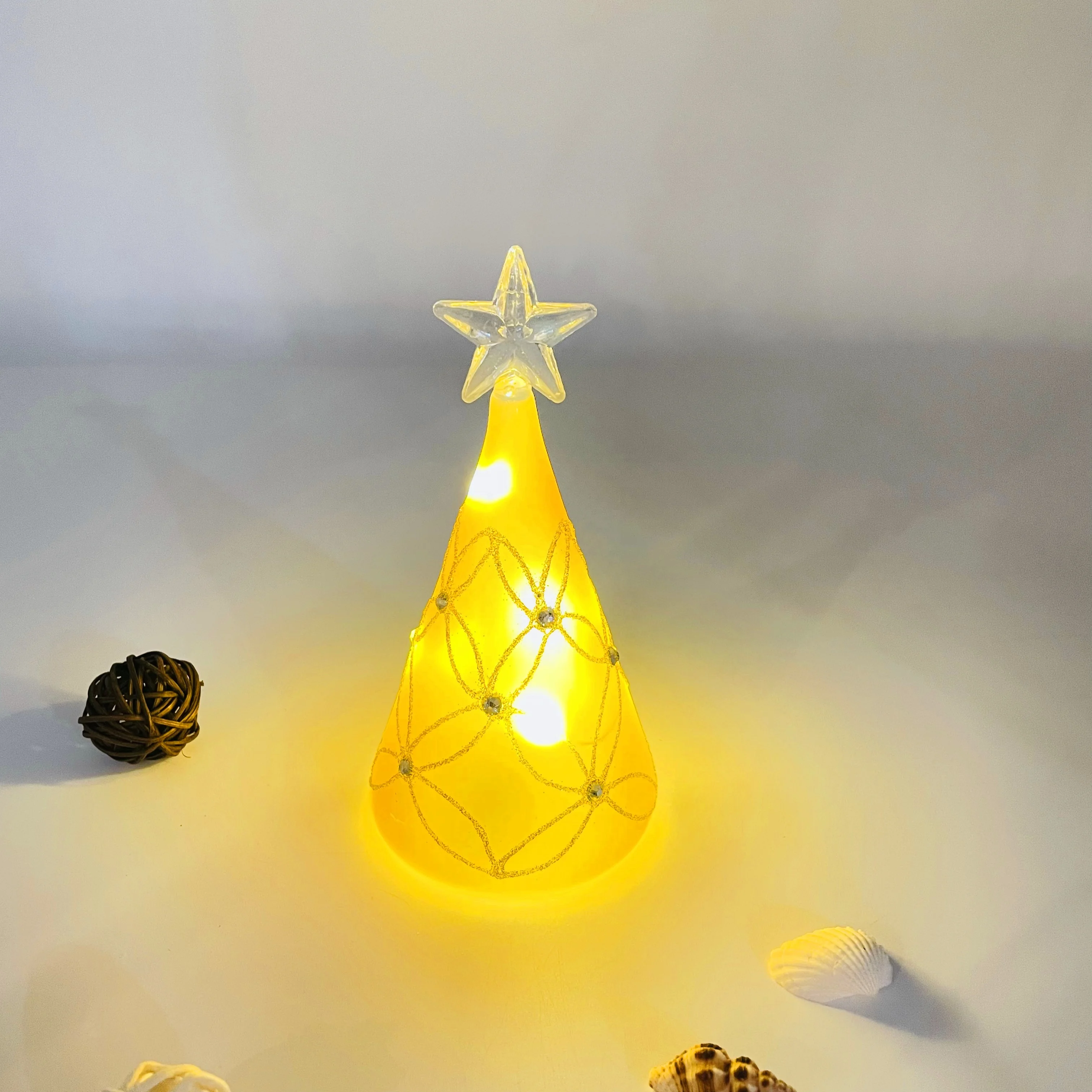 Art design glass Christmas Tree hand blown Christmas tree with star on the top