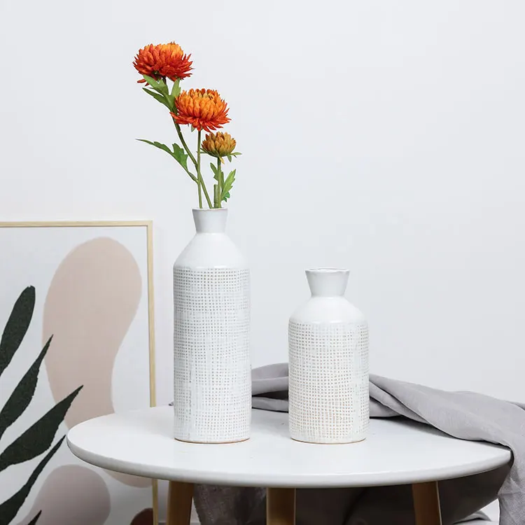 EAGLEGIFTS Rustic Square Pattern Courtly Checkered White Flower Ceramic Vases Custom Long Cylinder Wedding Pedestal Checker Vase