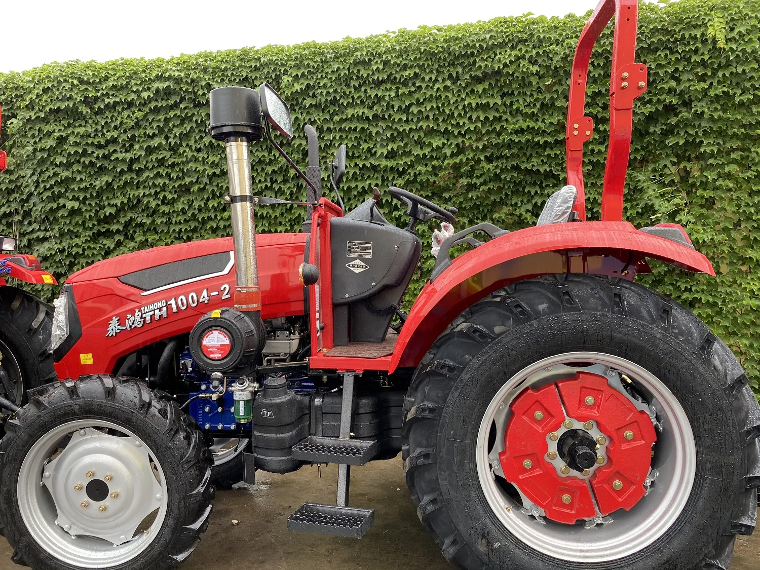 FL604 Deutz Fahr сельскохозяйственный трактор 50HP 60HP 70HP с фронтальным погрузчиком и экскаваторным плугом