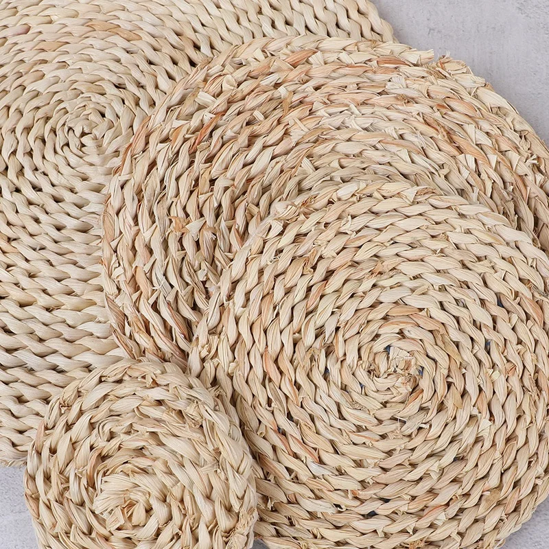 Wholesale handmade corn husk woven round rattan placemats woven placemats