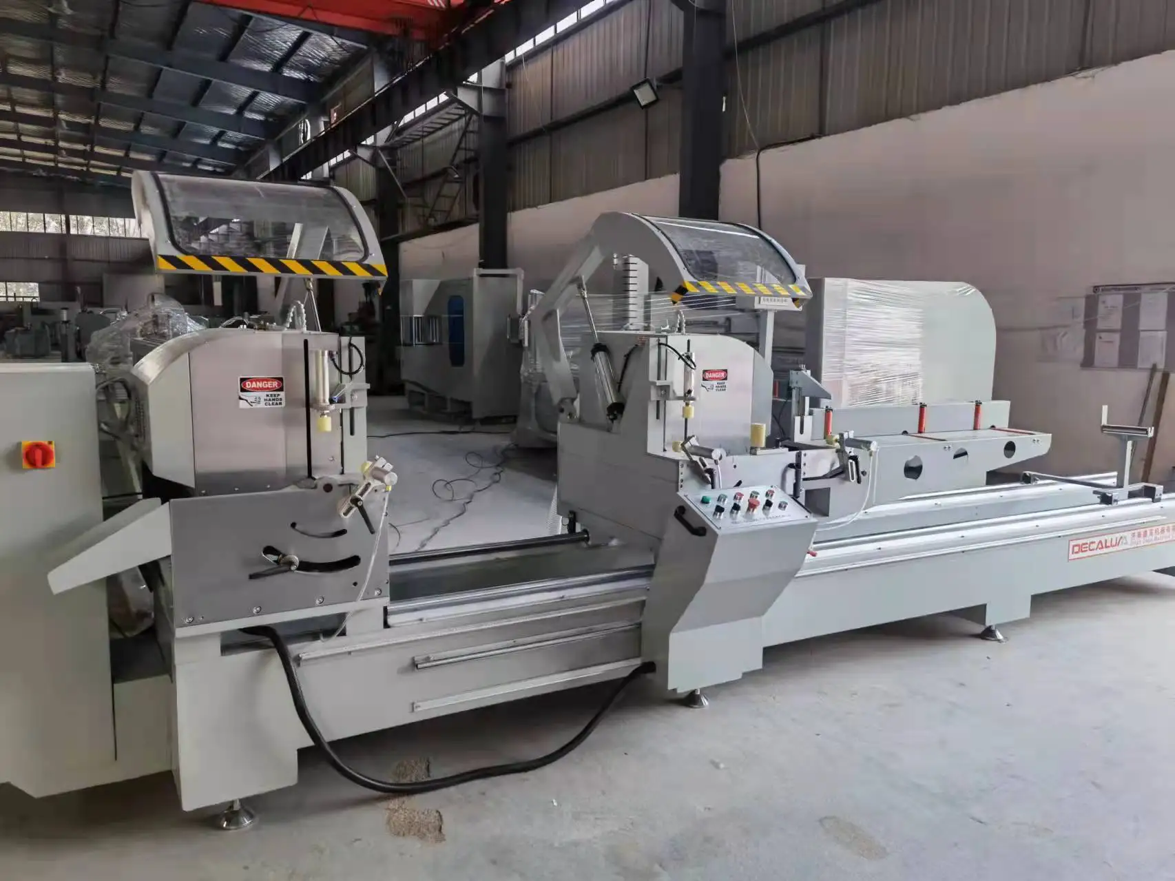 Window Door Making Machine for Aluminum Windows and Doors