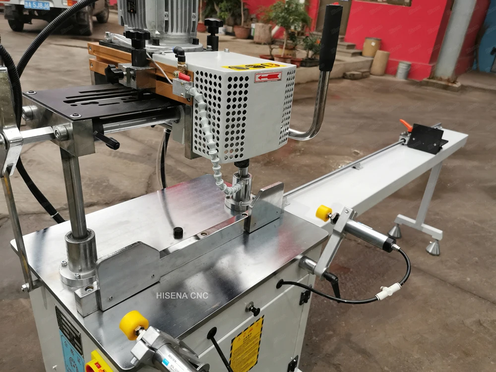 Алюминиевый копировально-фрезерный станок для алюминиевого окна машина по производству