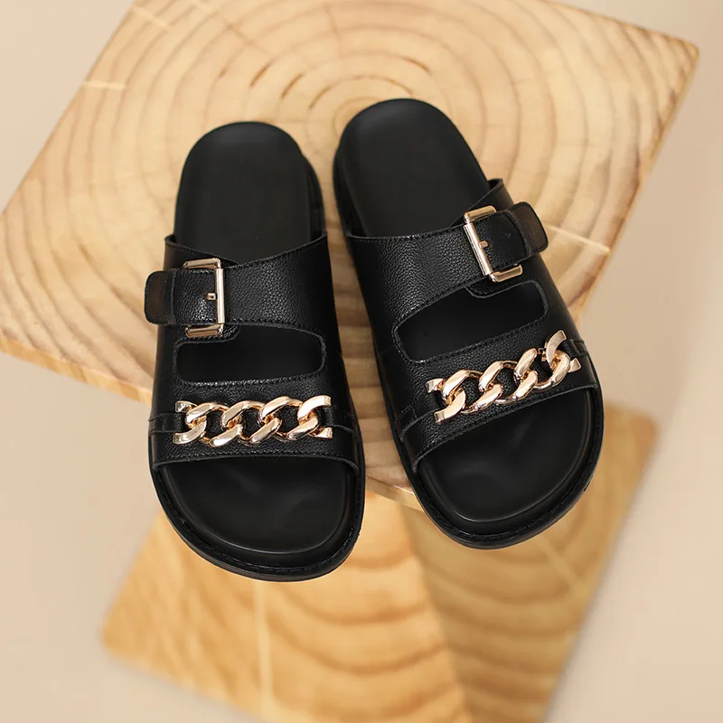 Женские пляжные сандалии на толстой подошве однотонные шлепанцы с металлической цепочкой Уличная обувь в римском стиле большие размеры лето