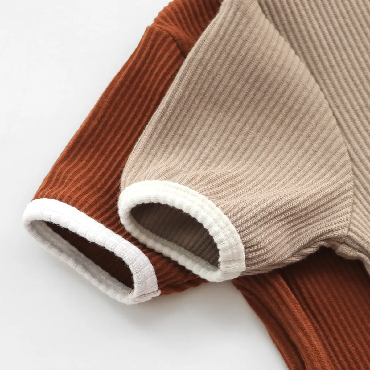 Ribbed Short Sleeve Back Snap Baby Rompers Paneled Edge Crewneck One Piece Infant Jumpsuit