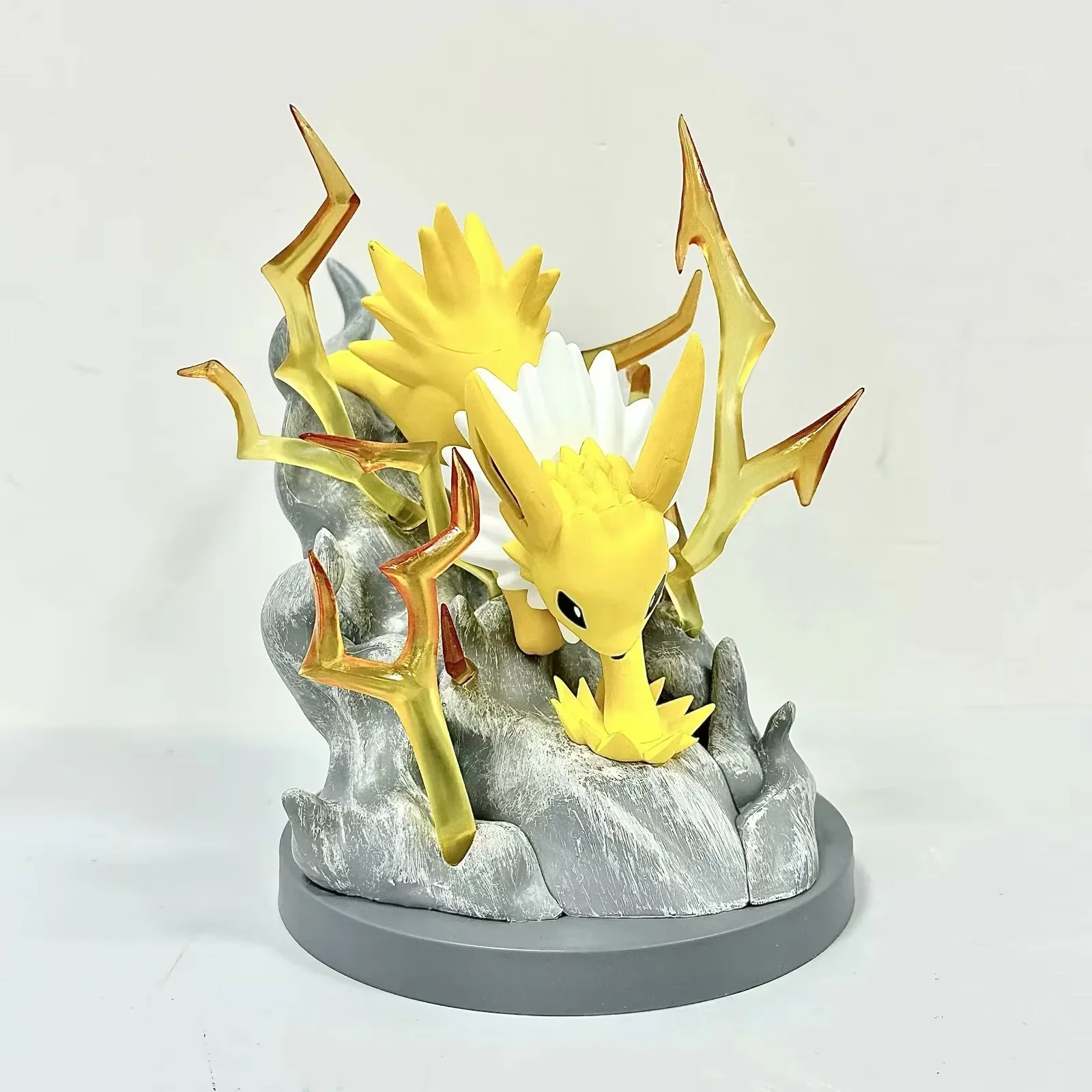 Hot selling 16 types Gengar Mewtwo Scene Statues Resin Toy Souvenirs Anime Pokemone Action Figures