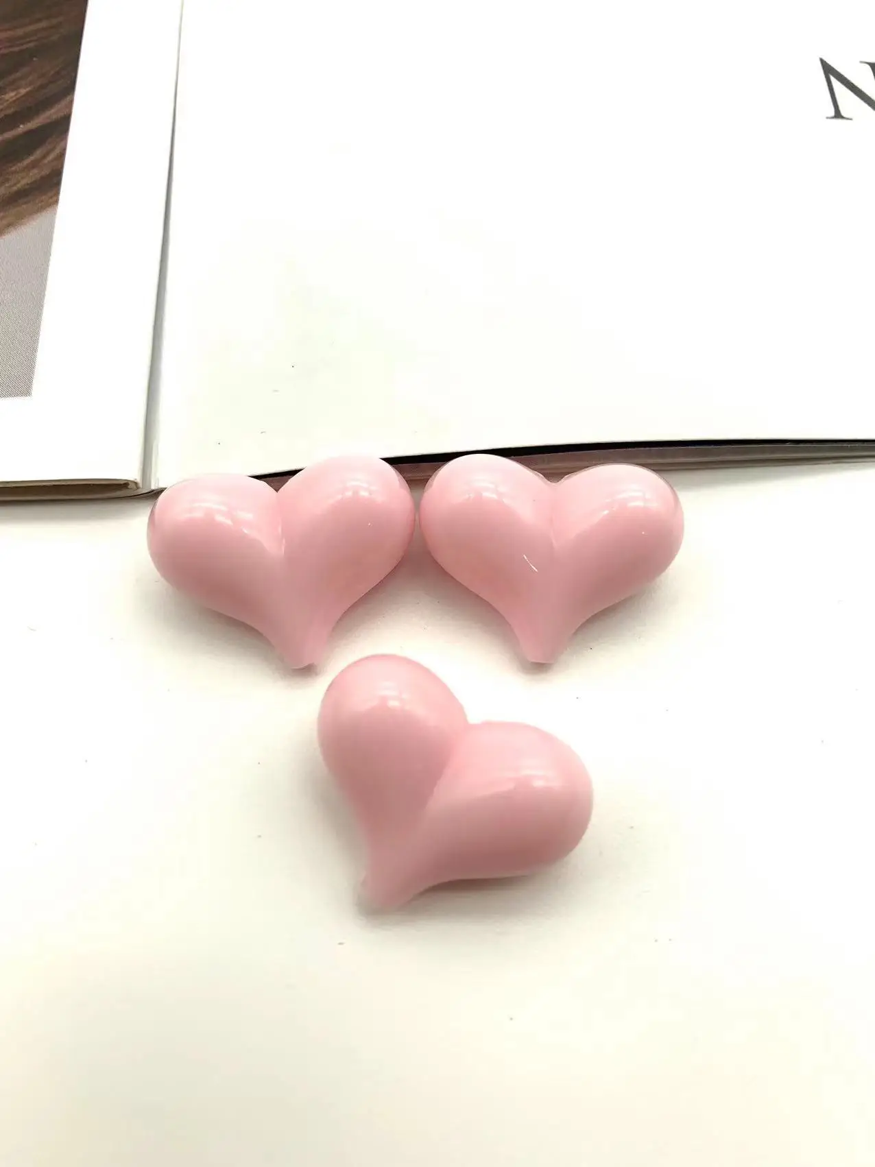 Macaron Milk Oil DIY Accessories Solid Color Crooked Peach Heart Bead Necklace Loose Bead Wholesale Acrylic Decorative Beads