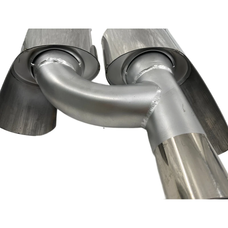 
Top Selling black one-piece tail throat car body kit for Benz W204 