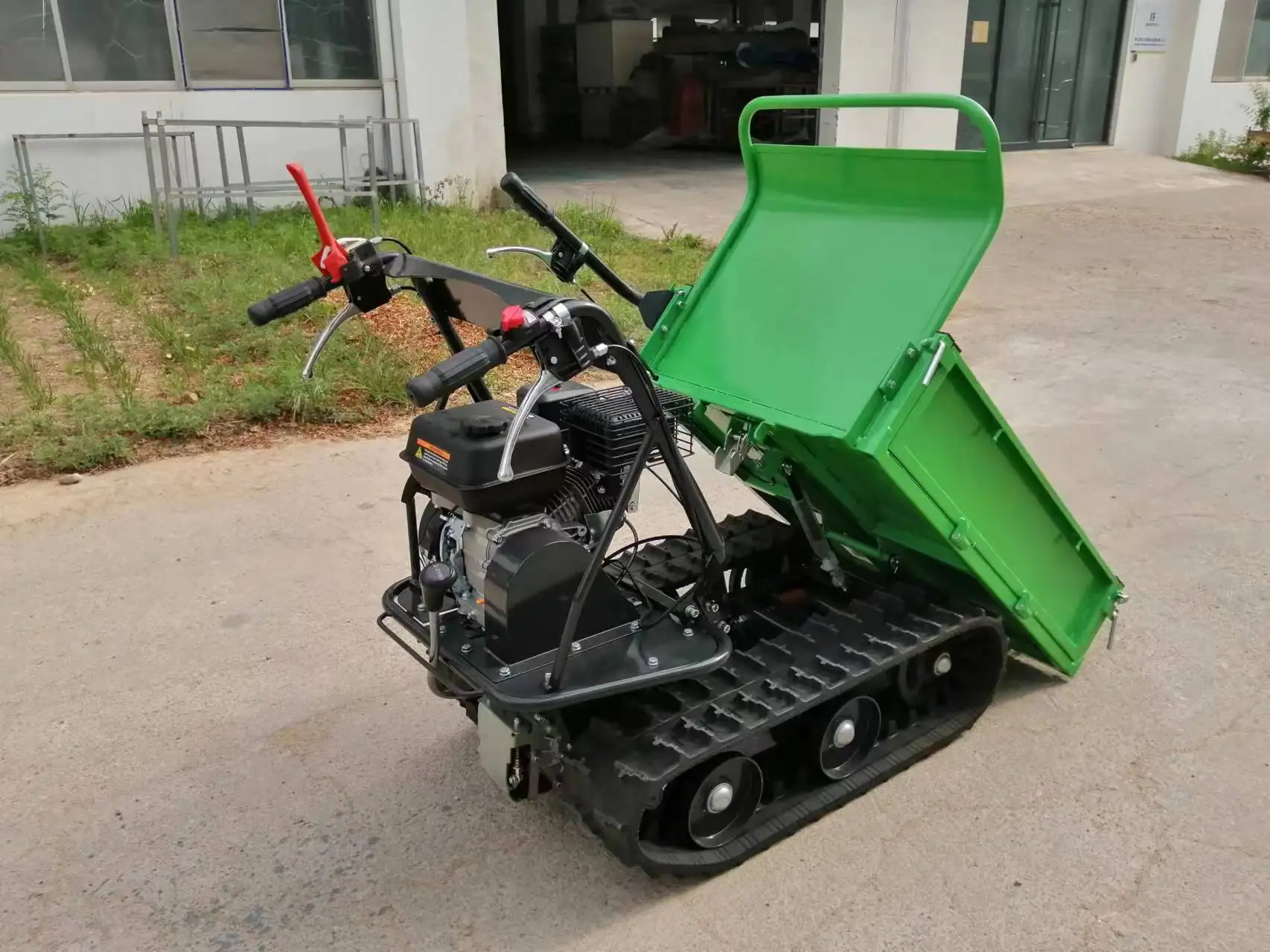 Highlift dumper truck