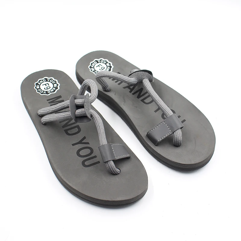 Summer New design men slippers outdoor beach anti slip light weight slippers high quality comfort flip flops slippers