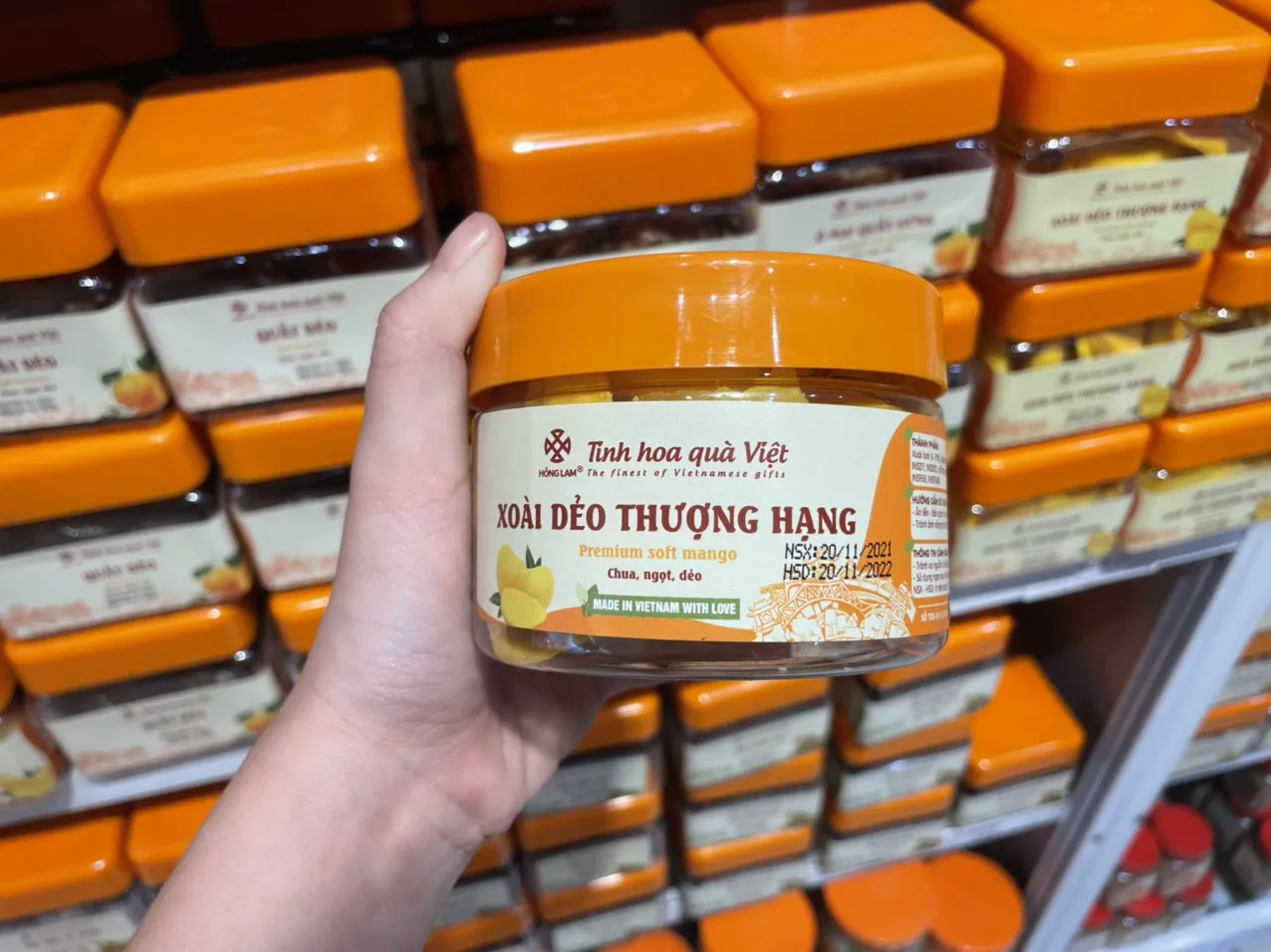 Wholesale Sweet dried mango from 100% Mango healthy snack Natural Fruit Organic Dried Mango origin Vietnam