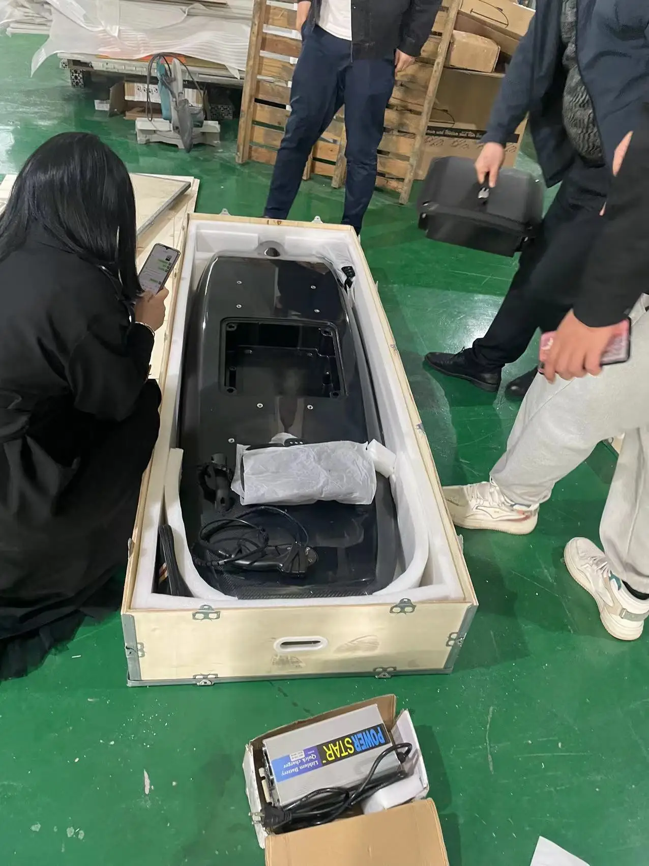 OEM 2023 Water Sports Electric Surfboard 12KW Jet Power Motor Jet Surf Board Electric Surfboard Motorized Surfboard