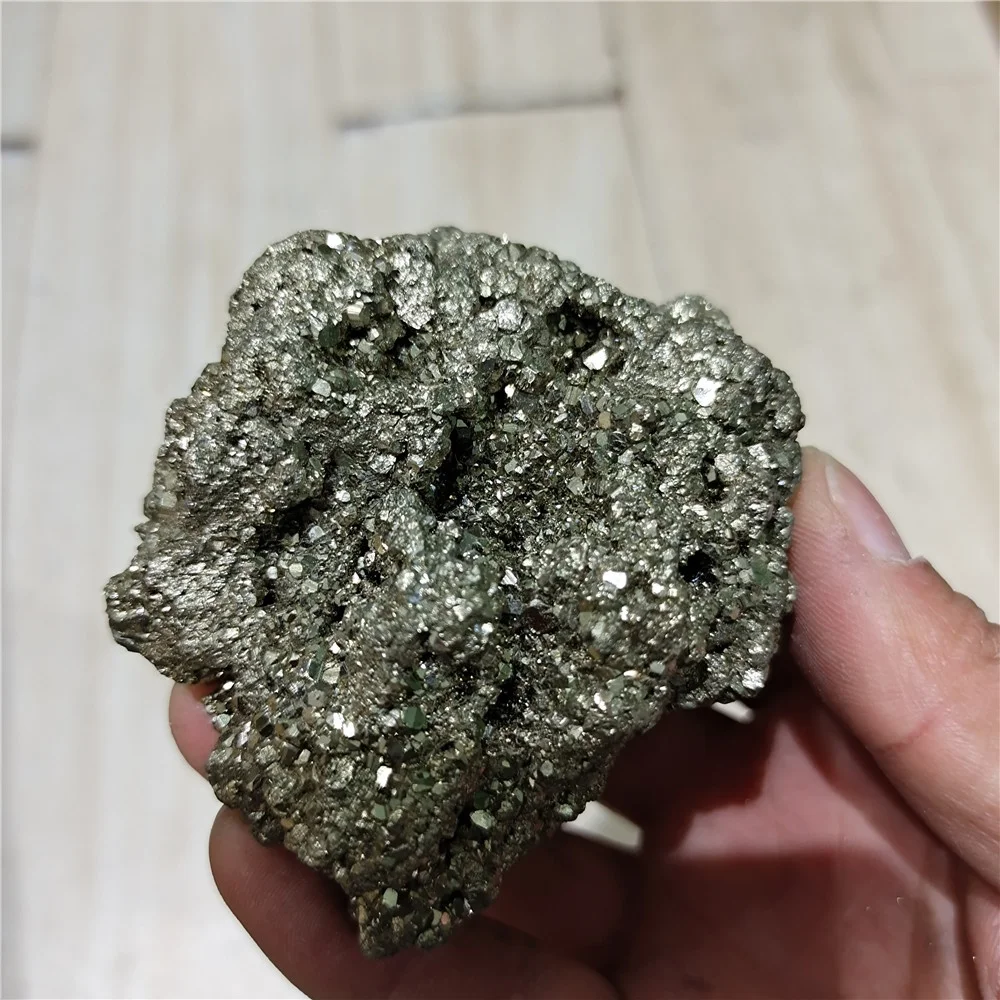 Wholesale Natural Beautiful Ore Rock Pyrite Mineral Specimen Stone Rough Healing Prices