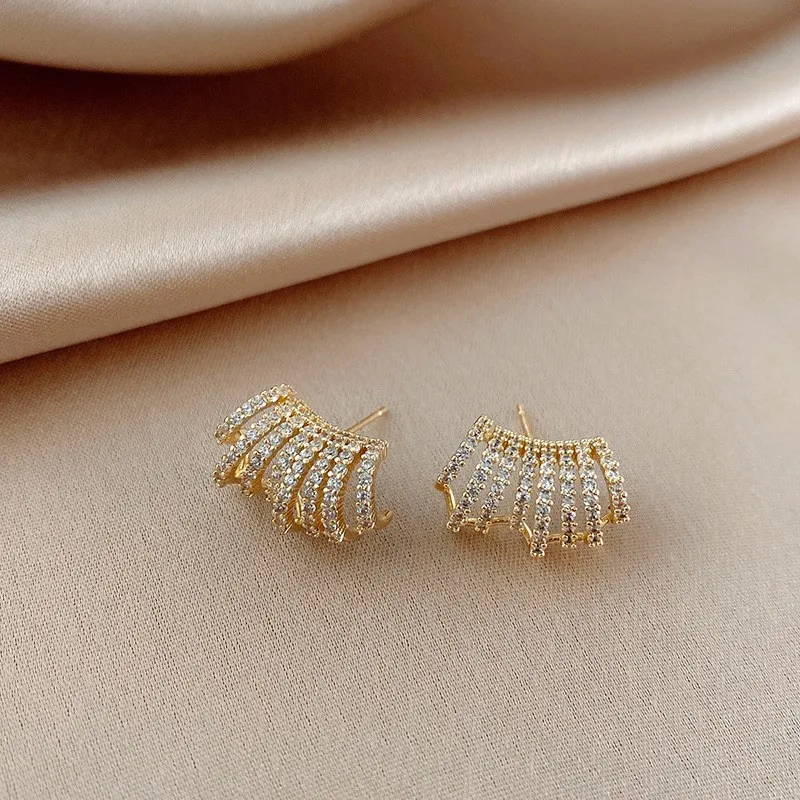 Korean Quality Gold Plated Fashion Diamond Luxury Women Stud Earrings Stylish Multilayer Row Cubic C Shape
