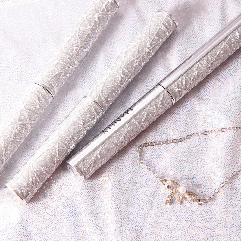 Diamond Tiny Silver Tube Lipstick of 3 pcs Makeup Gift Sets Makeup Gift Sets Cosmetics with Butterfly Necklace