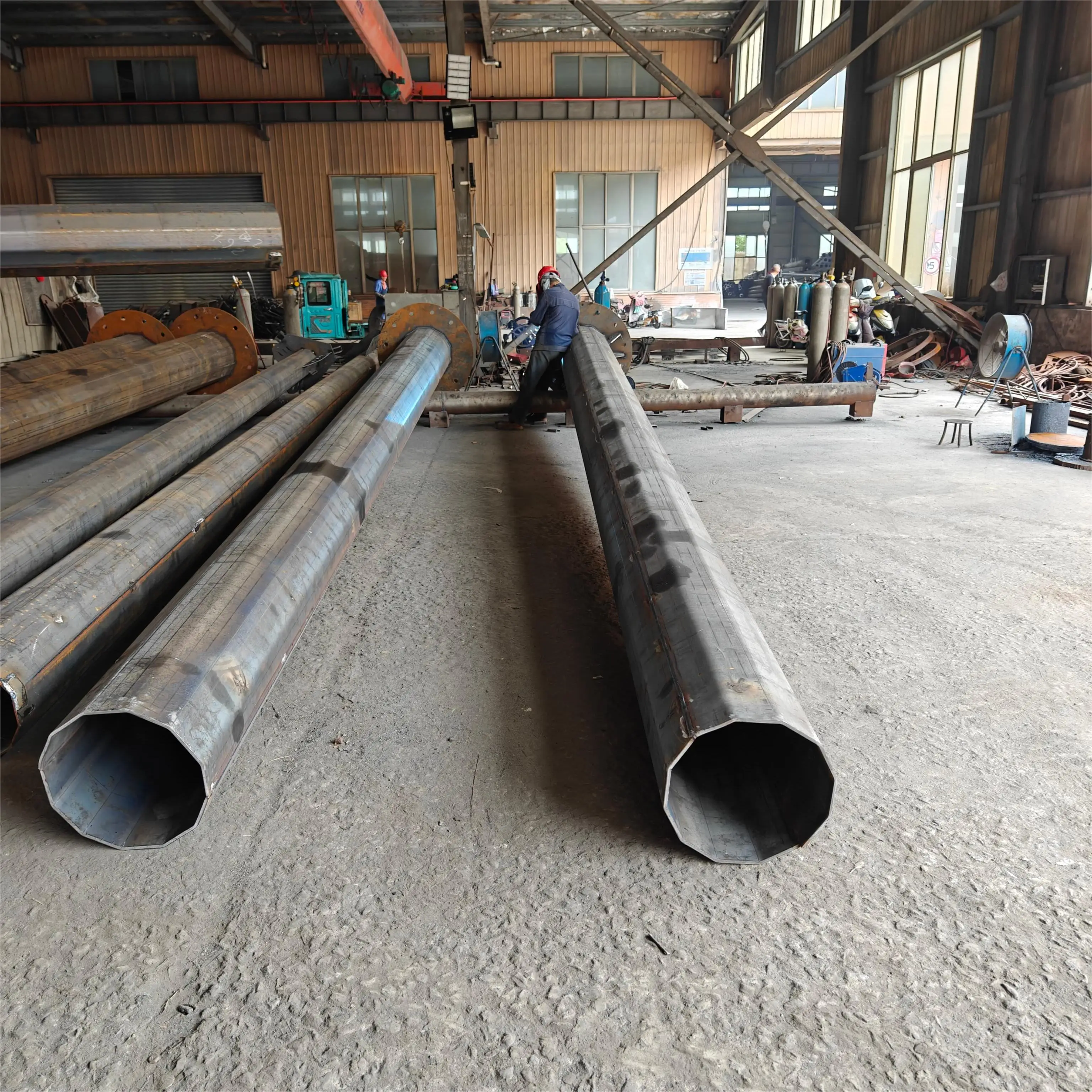 20m~40m CE Certified LED Flood High Mast Light/Lighting Pole with Winch