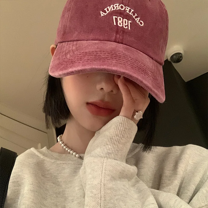 Custom Printed Letter Logo Soft-Top Wide Brim Flat Baseball Cap With Adjustable Tightness