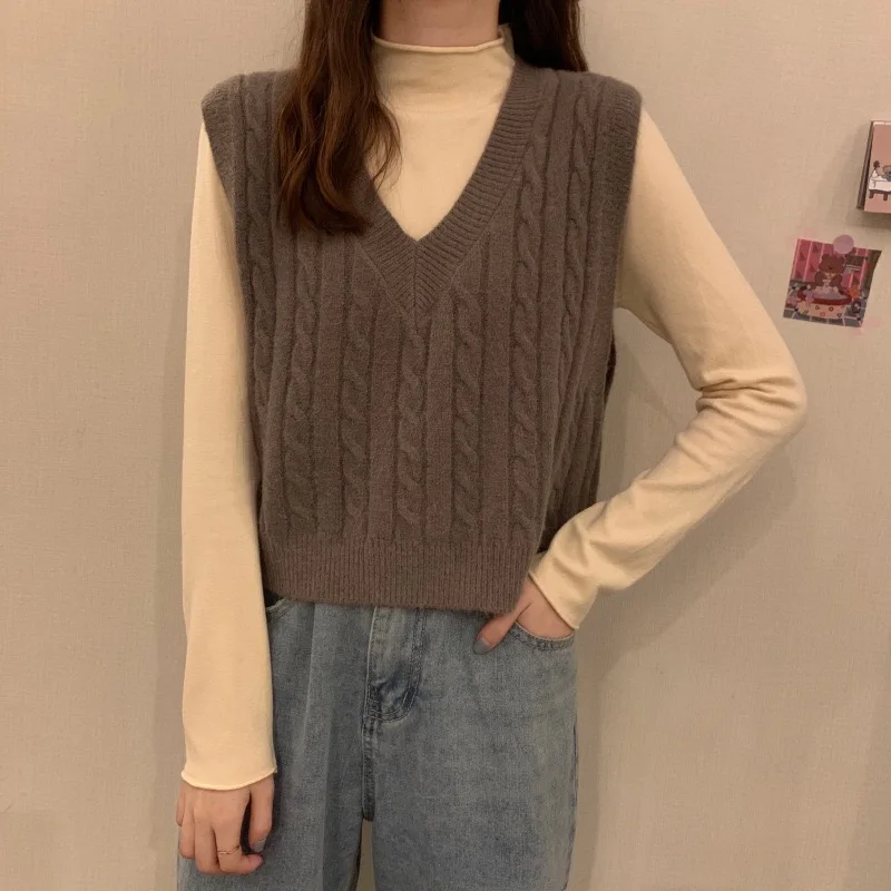 
Customized Jacquard Crochet Twist Cable V-Neck Sweater Knit Vest 