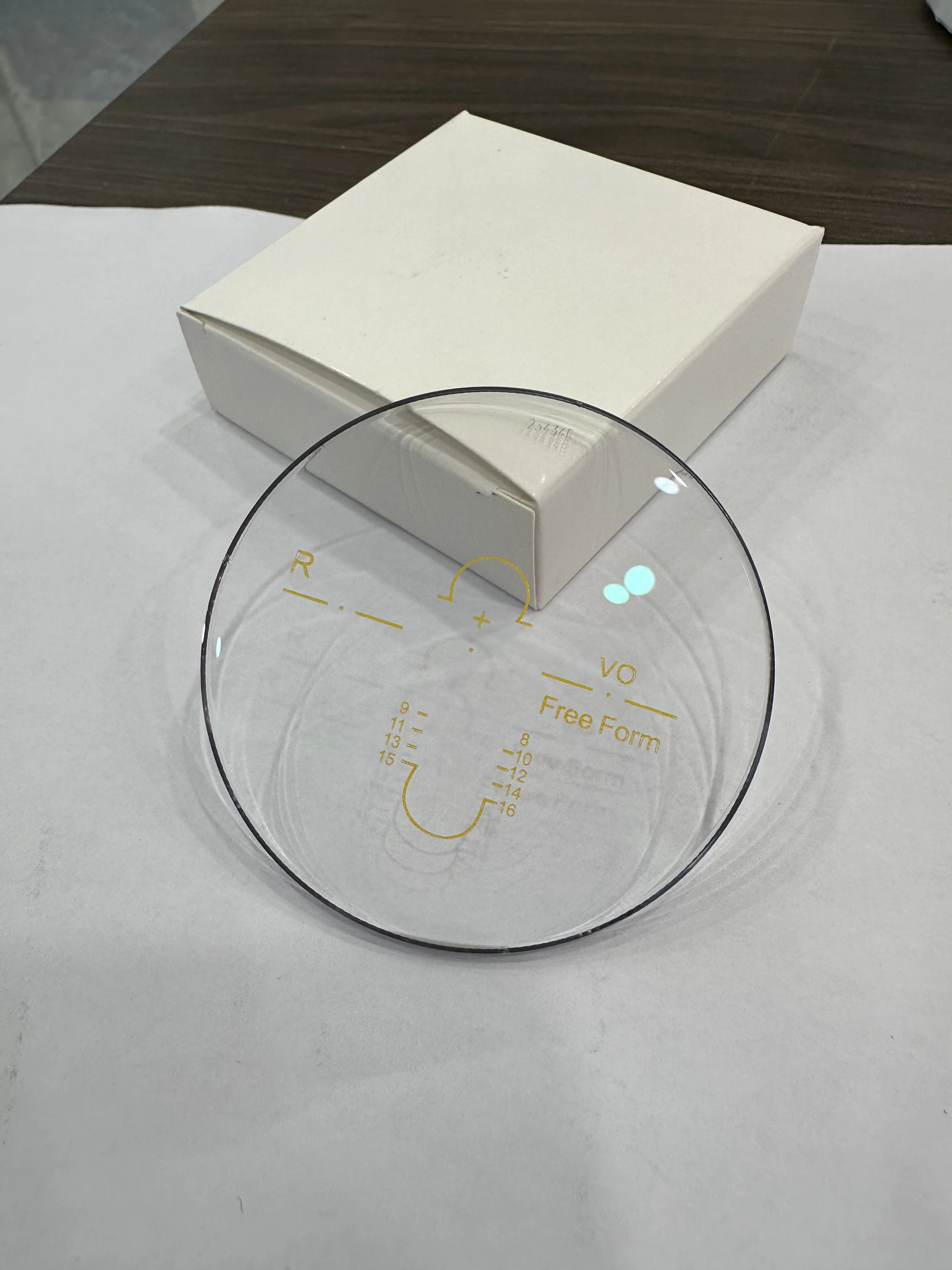 Hot Sale Radiation Protection 1.56 Index Progressive Optical Lens Photo Grey and Brown Blue Cut Lenses