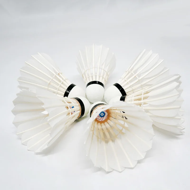 Dmantis Model G8 Goose Feather Badminton Shuttlecock Durable Fiber Cork Badminton Ball Suitable for Training or Tournament