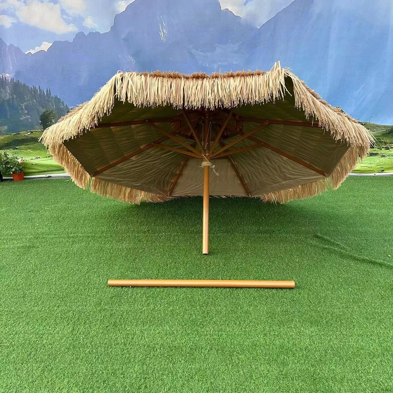 Durable Beach Umbrella Synthetic Thatch Umbrella Fire Wood Anti Outdoor Black Yellow Green Outdoor Furniture Modern Sun Umbrella