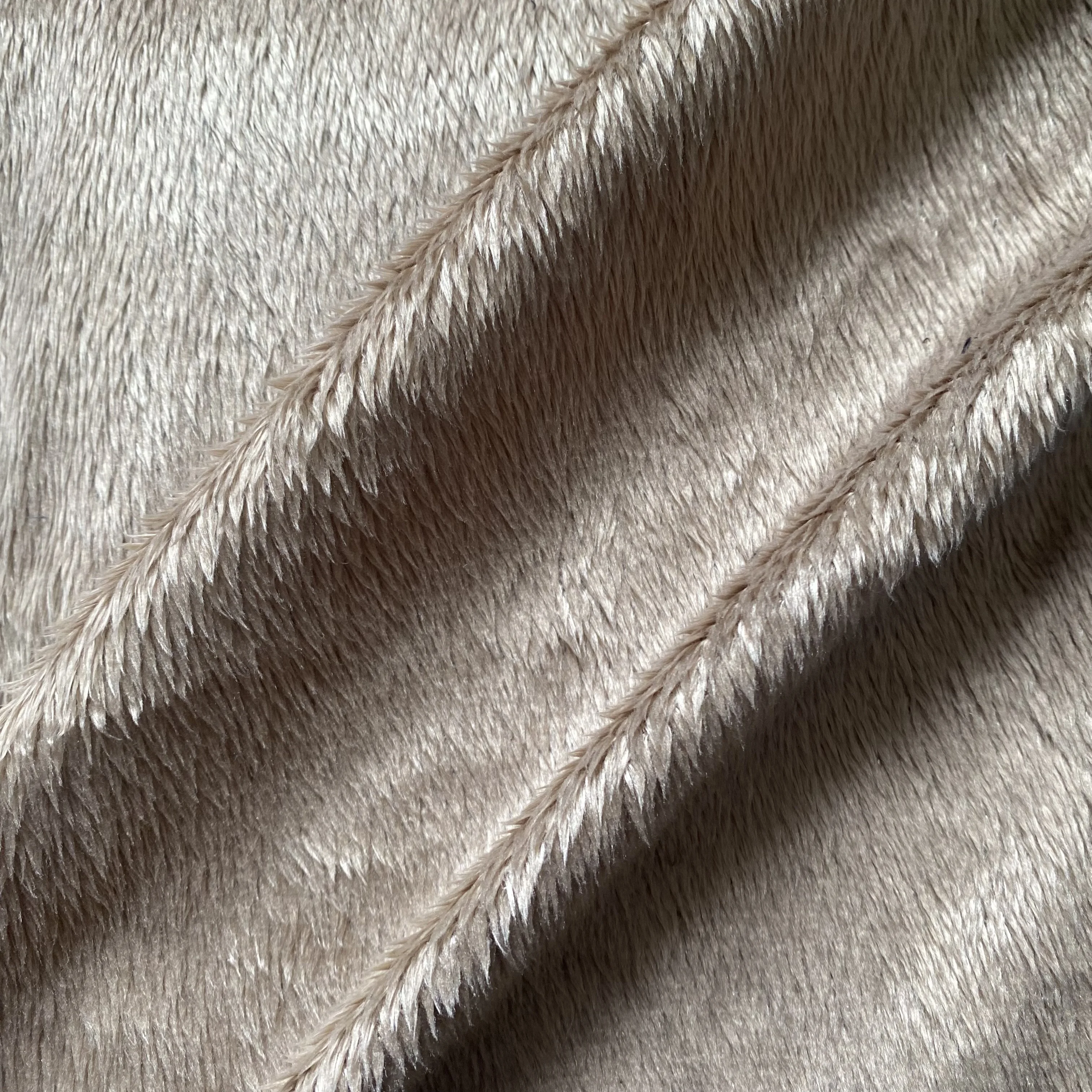 100% polyester cheap warp knitting turkiye long hair 5mm super soft velboa fabric for shoe garments