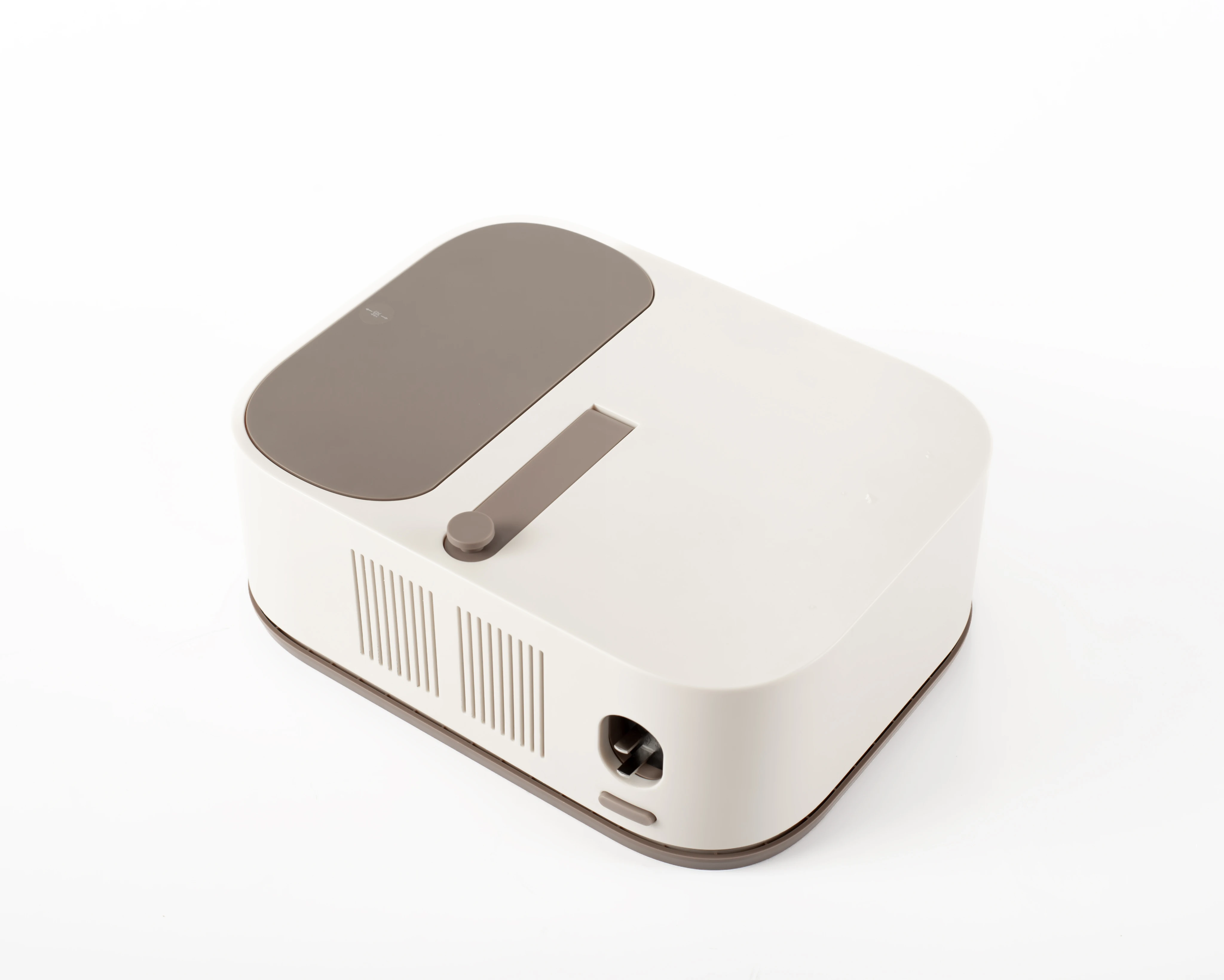 Portable Electric Clothes Dryer Wall-Mounted Automatic for Household Outdoor Hotel and RV Made of Plastic Japan/UK Style