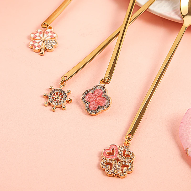 Clover charms spoon gold spoon set with color box golden spoon fork set door gift set