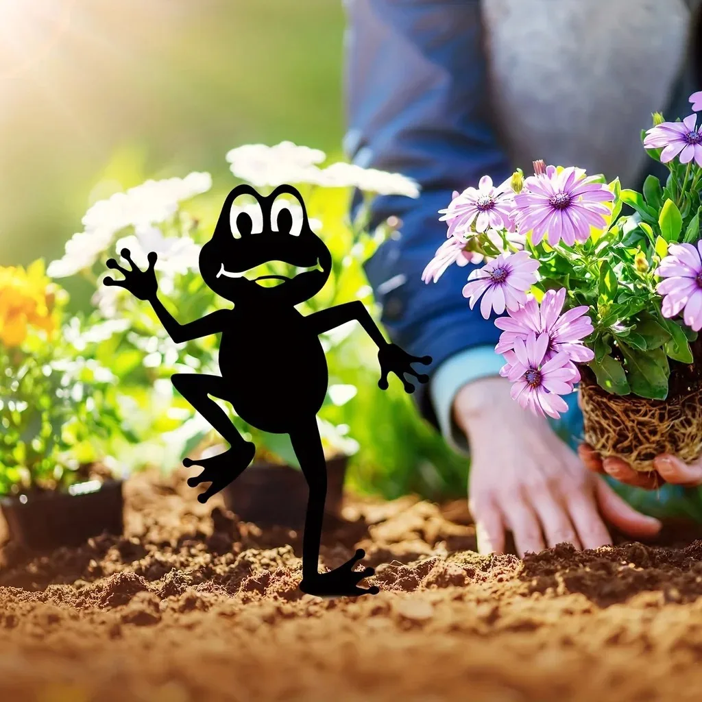 Metal Animal Craft Lawn Decorations Silhouette frog Decor Ornaments Plug-In Decorative Garden frog