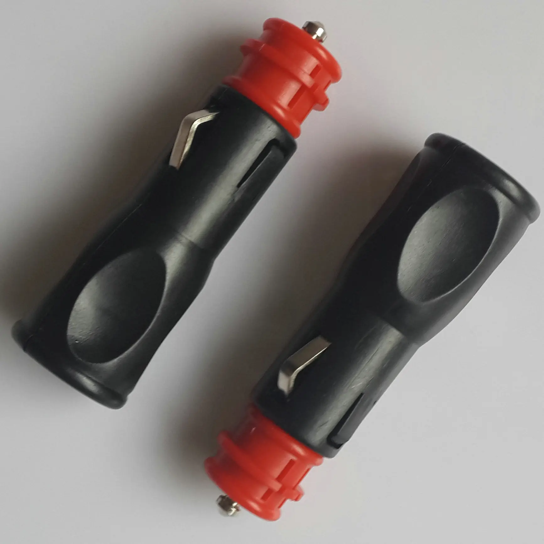 heavy duty 12v 24v Eu European mini auto car cigarette lighter plug