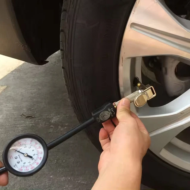 Portable Screw 12V or 24V Heavy Duty Box Tire Inflators Universal Dual Motor Compressor Double Battery Clamp Air Compressor