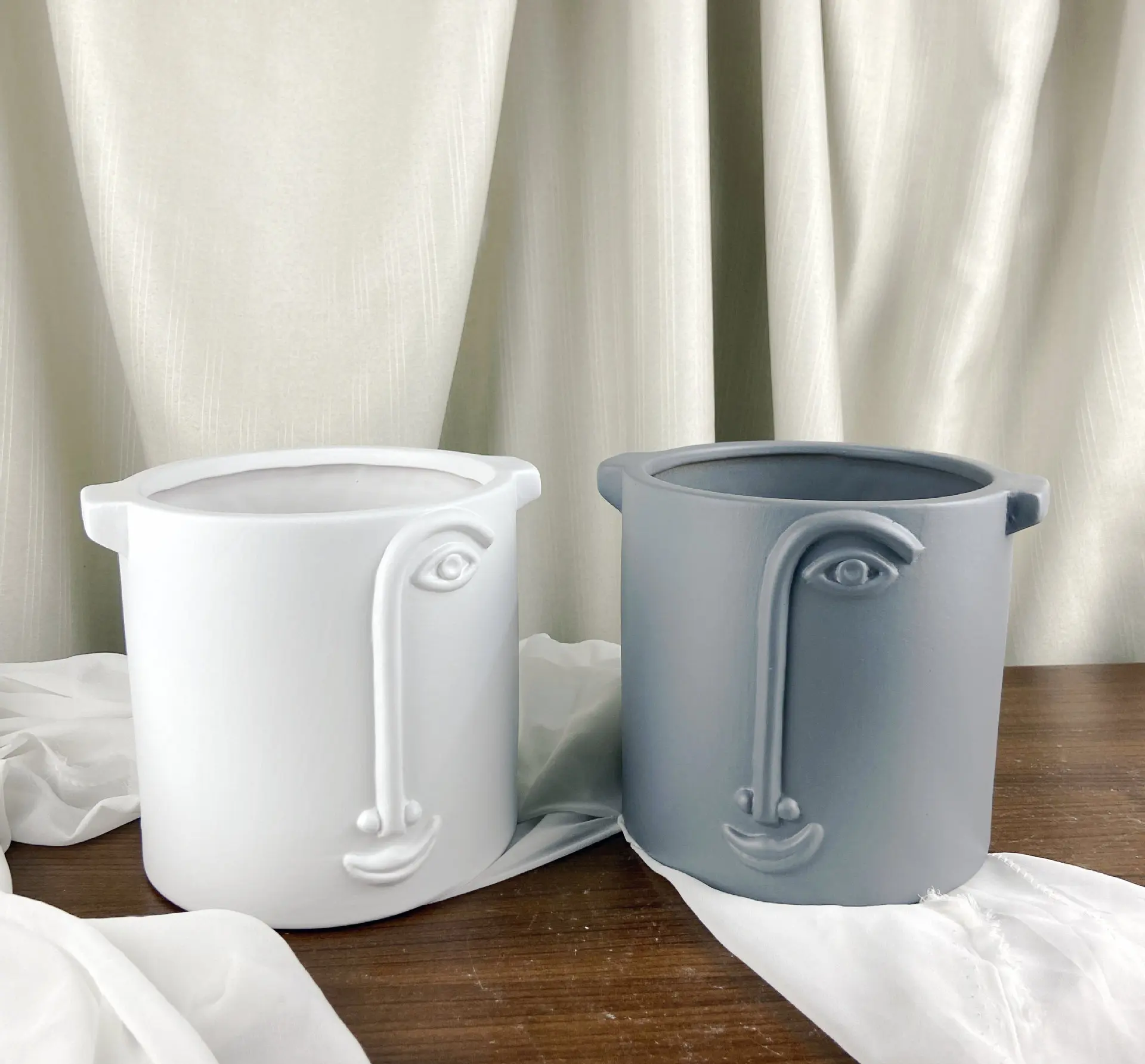 New product abstract face Nordic Amazon face flowerpot large mouth garden decoration ceramic large flowerpot