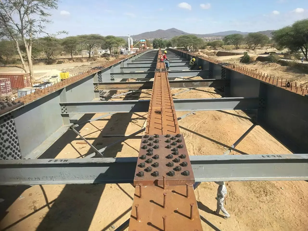 Customized Modern design steel structural bridge construction pedestrian structure building bridge