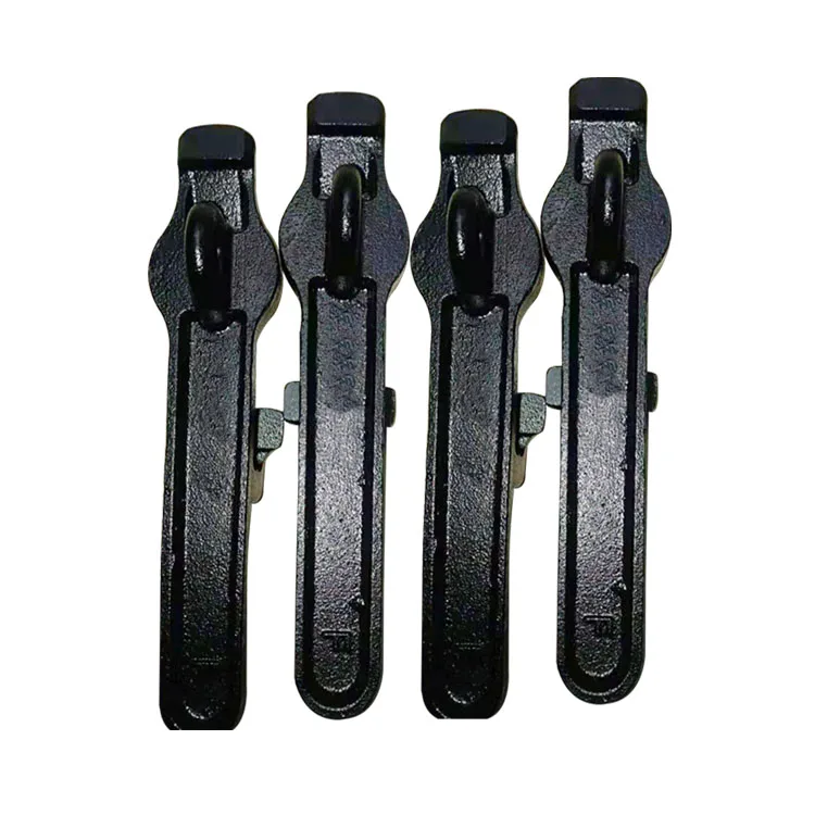 Ductile iron plug sand casting process Train brake fittings surface black plastic spray